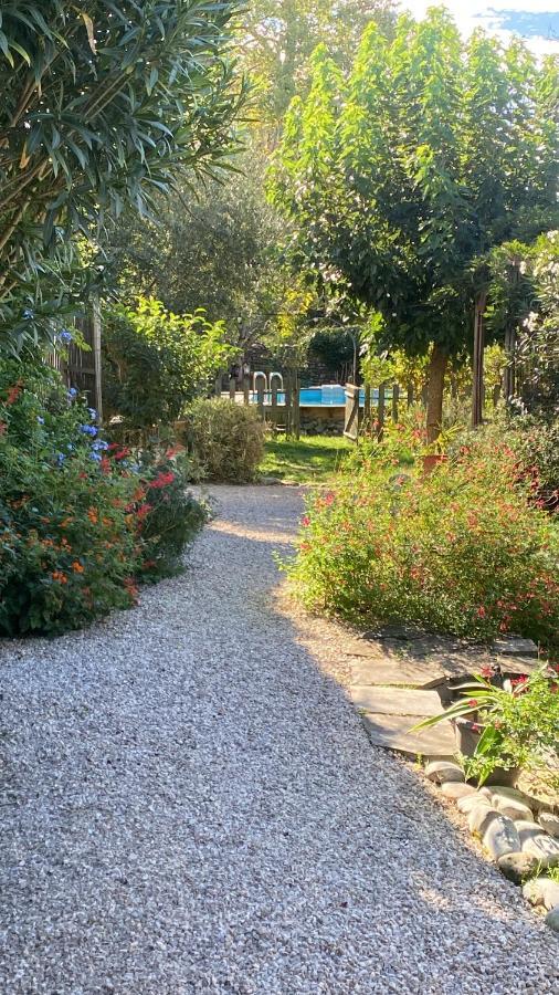 La Poterie Bed & Breakfast Carresse Bagian luar foto