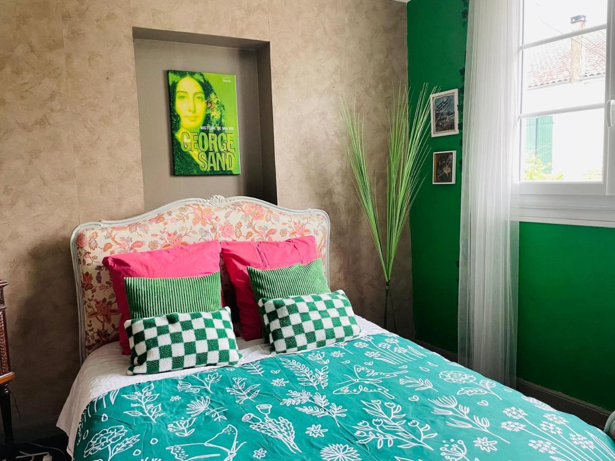 La Poterie Bed & Breakfast Carresse Bagian luar foto