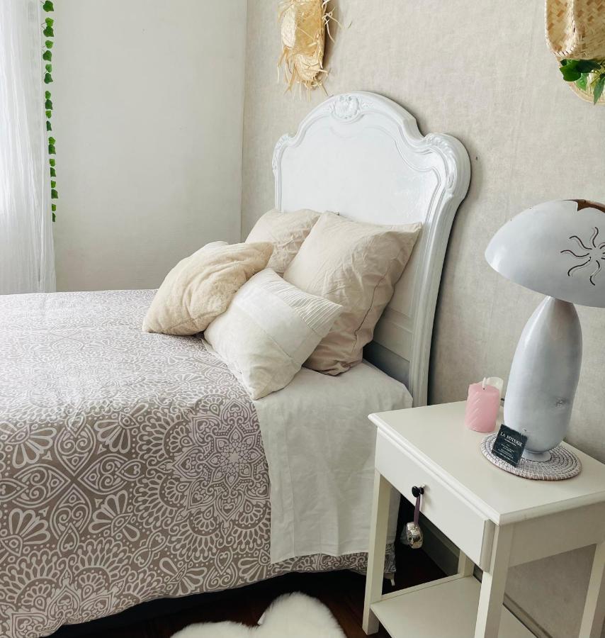 La Poterie Bed & Breakfast Carresse Bagian luar foto