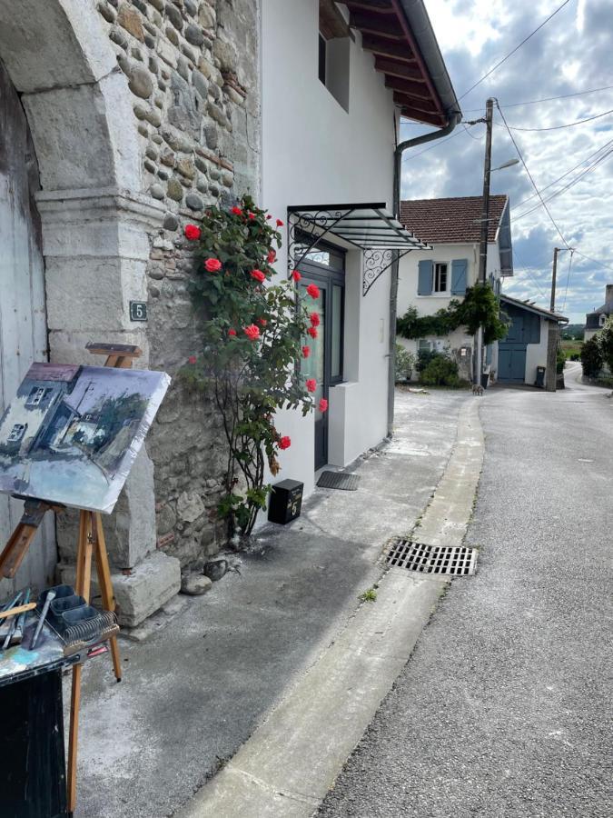 La Poterie Bed & Breakfast Carresse Bagian luar foto