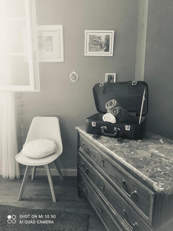 La Poterie Bed & Breakfast Carresse Bagian luar foto