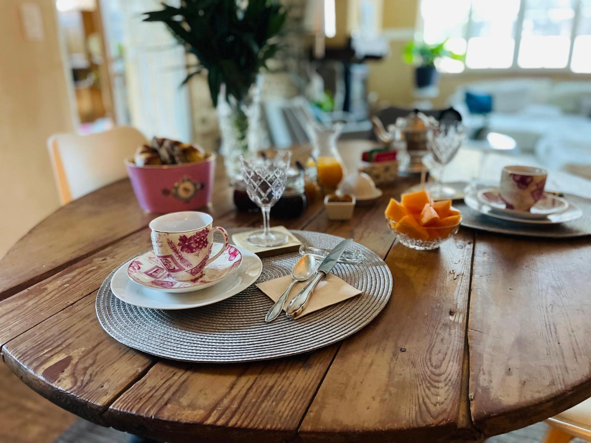 La Poterie Bed & Breakfast Carresse Bagian luar foto