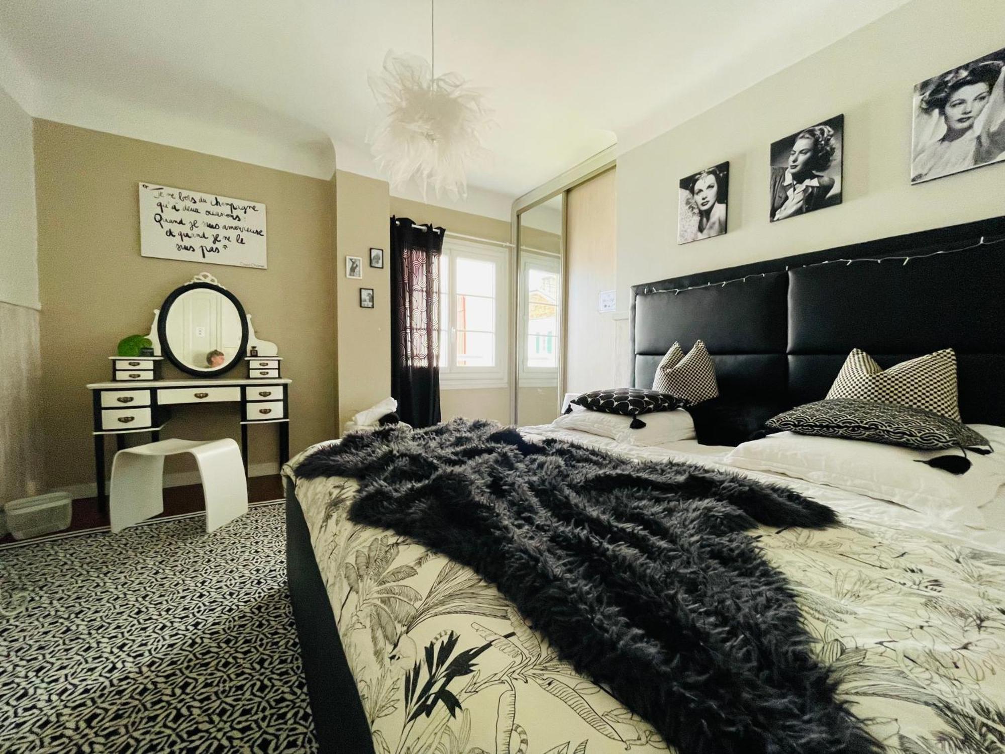 La Poterie Bed & Breakfast Carresse Bagian luar foto
